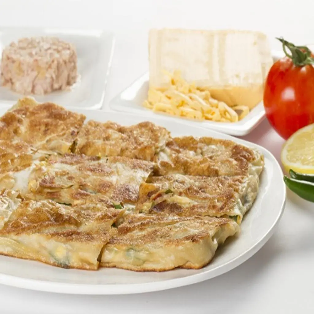 مطبق تونه مع جبنة الشيدر